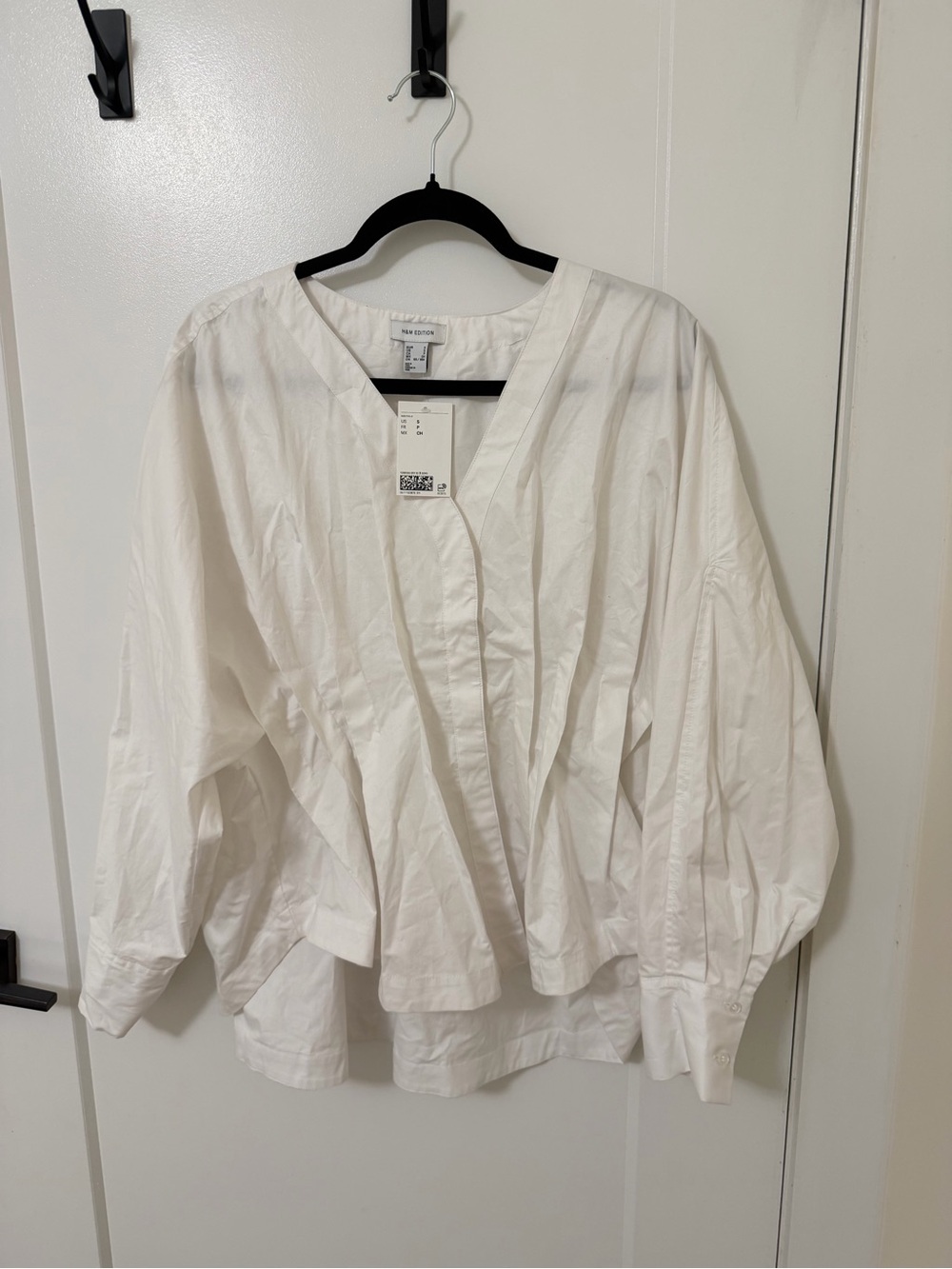 Zara White V-Neck Pleated Button-Down Blouse